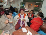 2014.2.13甜甜蜜蜜团圆宴，邻里欢乐闹元宵——春暖龙华劳务工系列活动通讯稿（尚德）